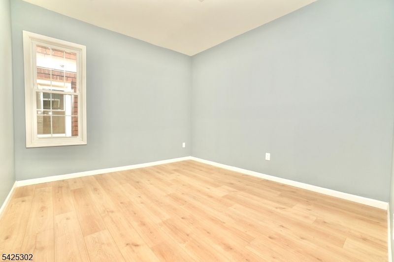 678 Highland Ave Property Photo 16