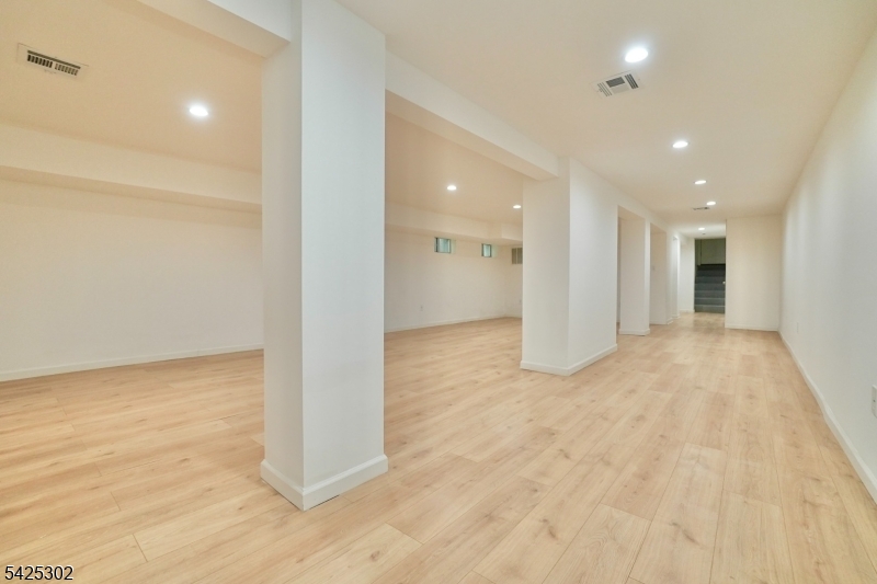 678 Highland Ave Property Photo 35