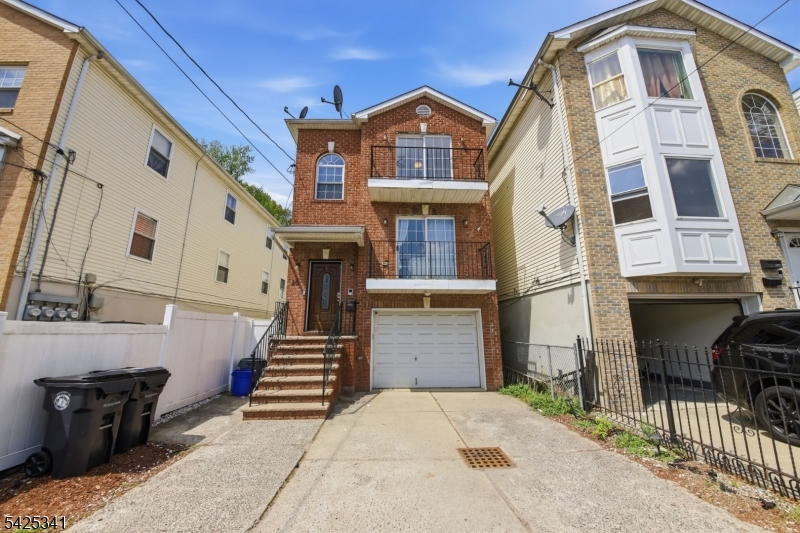 20 Wakeman Ave Property Photo 1