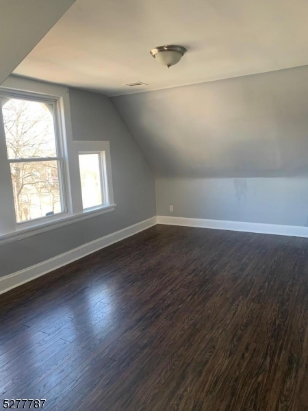 46 Park Pl 3 Property Photo 1