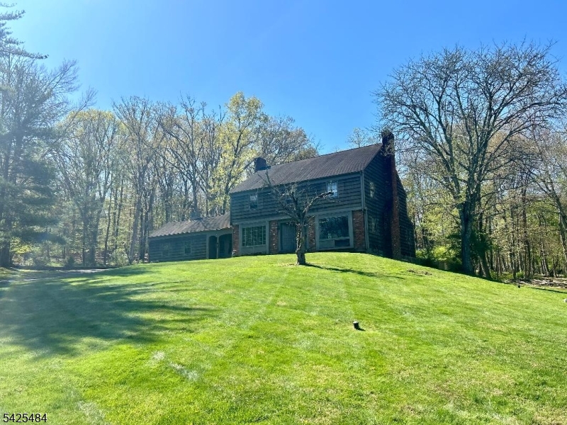 60 Meadowlark Drive Property Photo 10