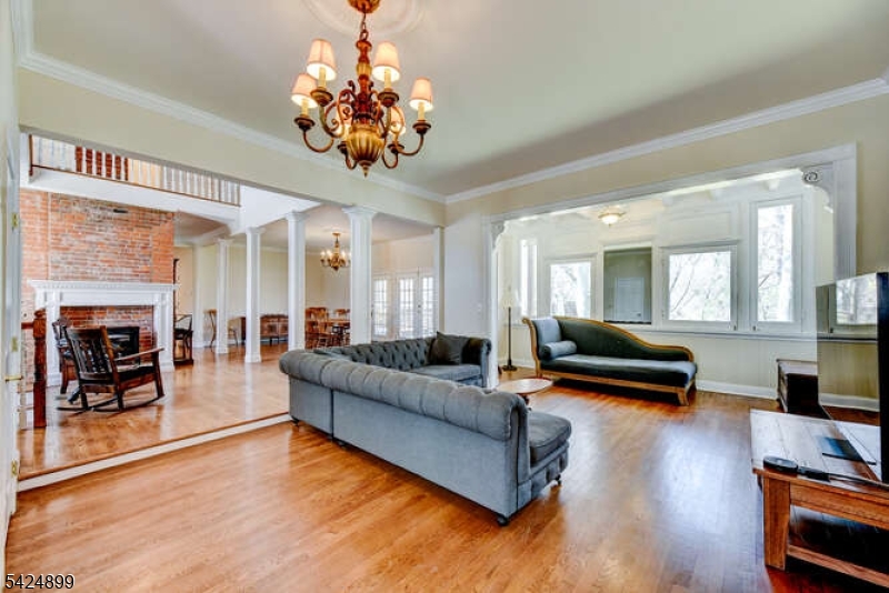 1812 Bellew Pl Property Photo 8