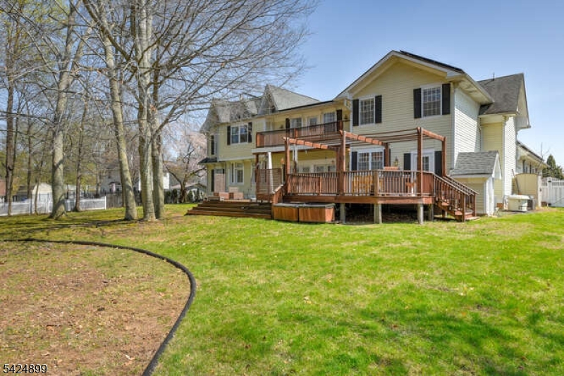 1812 Bellew Pl Property Photo 24