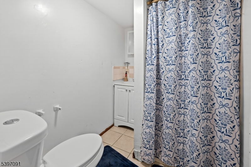 436 Ellison St Property Photo 38