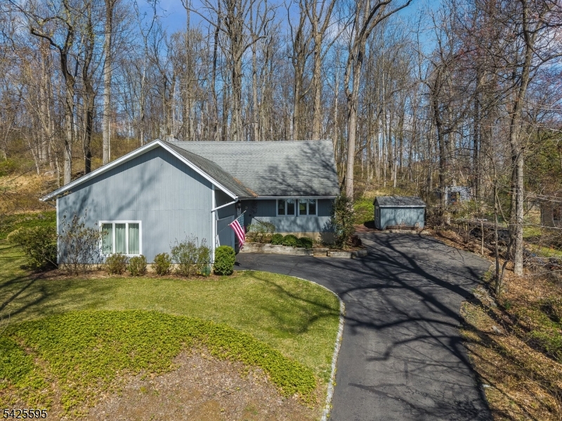 296 Andersen Rd Property Photo 1