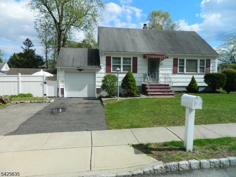 20 Saint Charles Ave Property Photo 1