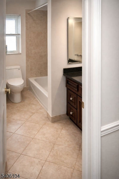 18 Springfield Ave 4e Property Photo 9