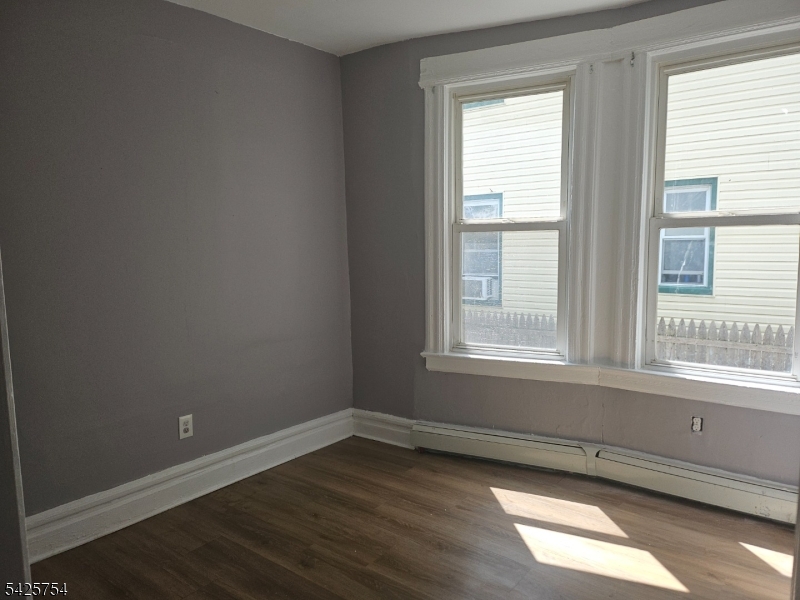 234 Smith St Property Photo 2