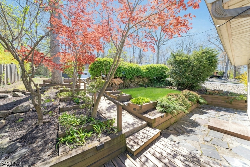95 Wildwood Rd Property Photo 3