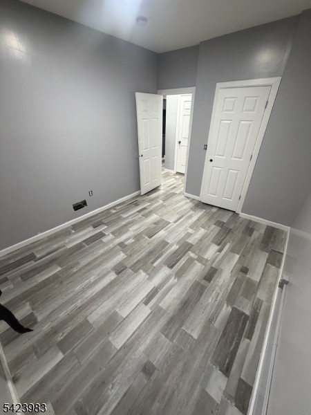 131 Huntington Ter Property Photo 8