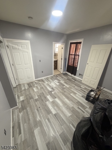 131 Huntington Ter Property Photo 10