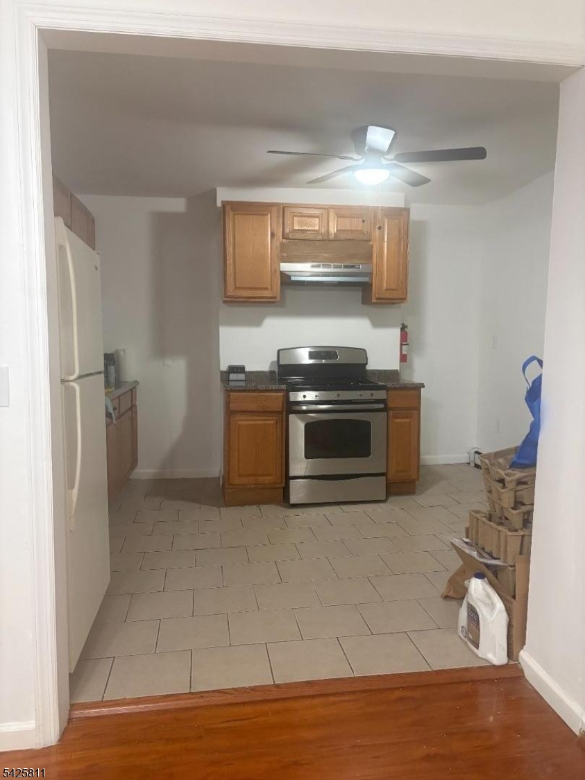 21 Belmont Ave Property Photo 7