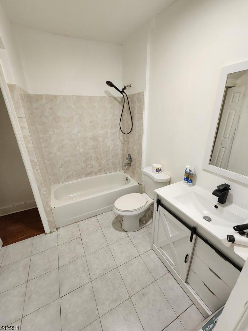 21 Belmont Ave Property Photo 11