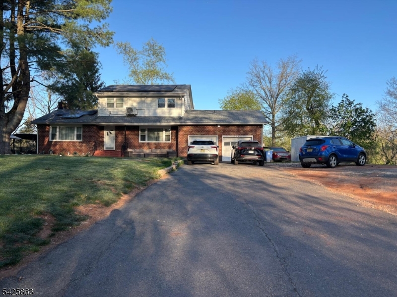 225 Sunnymead Rd Property Photo 10