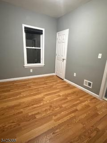 380 Halsted St Property Photo 3