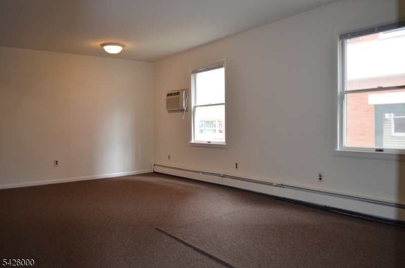 50 Cook Ave 1a Property Photo 2
