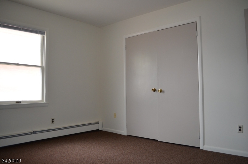 50 Cook Ave 1a Property Photo 10
