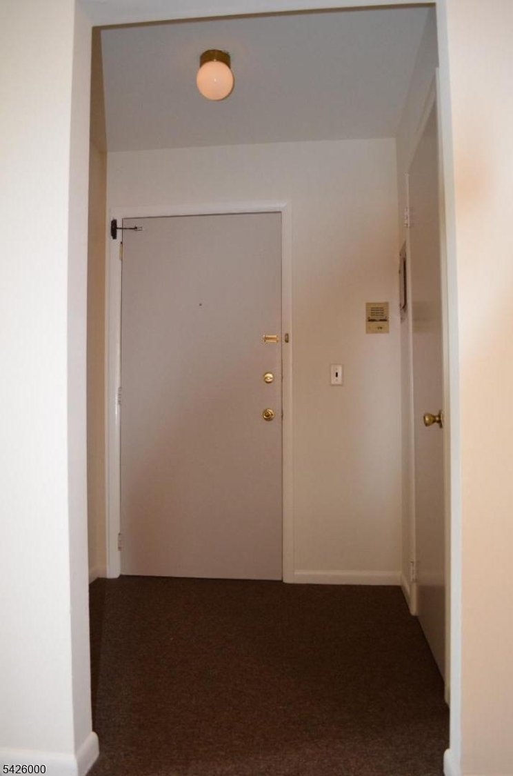 50 Cook Ave 1a Property Photo 13