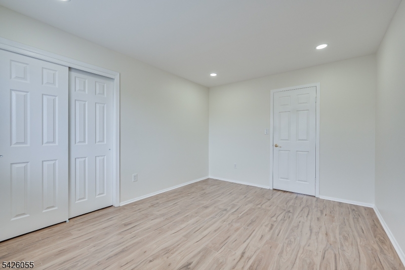 1314 Edison Glen Ter Property Photo 18