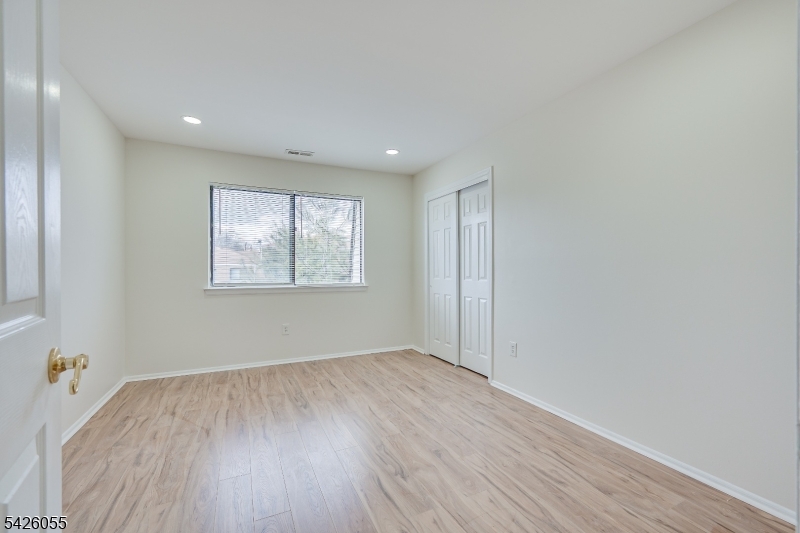 1314 Edison Glen Ter Property Photo 19
