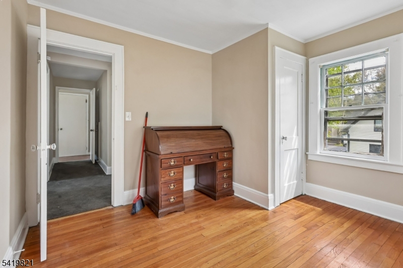 1089 Field Ave Property Photo 18