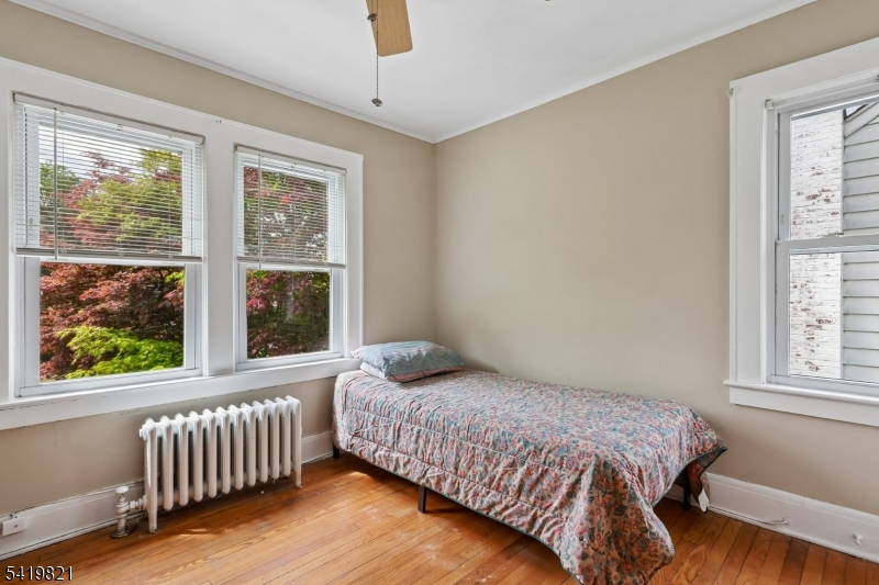 1089 Field Ave Property Photo 19