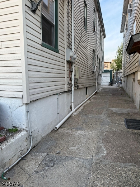 17 Quinn St Property Photo 14