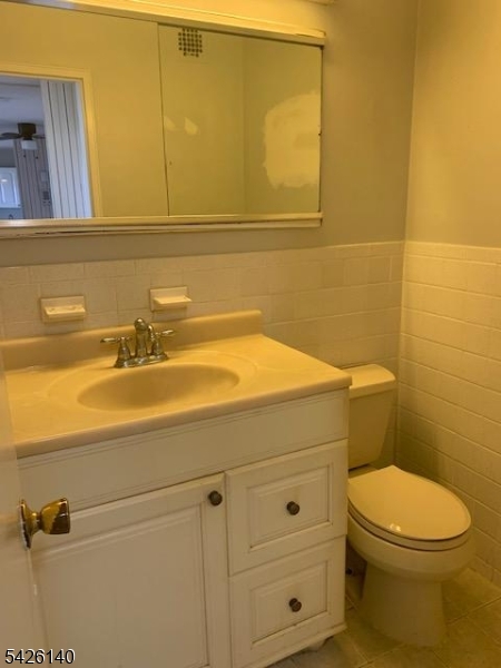 39 E 39th St 7r Property Photo 6