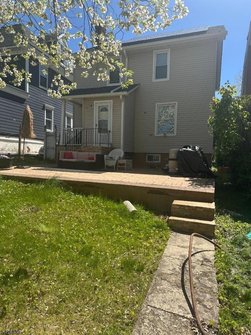 509 Argyle Ave Property Photo 3