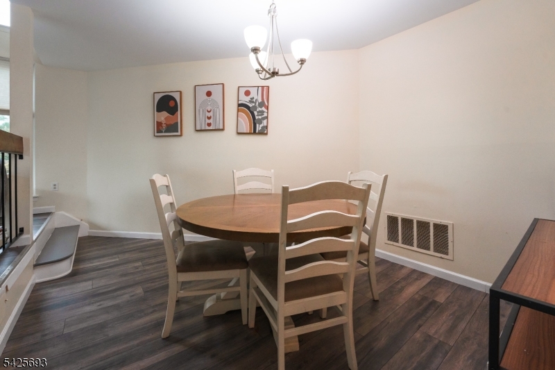 510 Auten Rd 1a 1a Property Photo 8