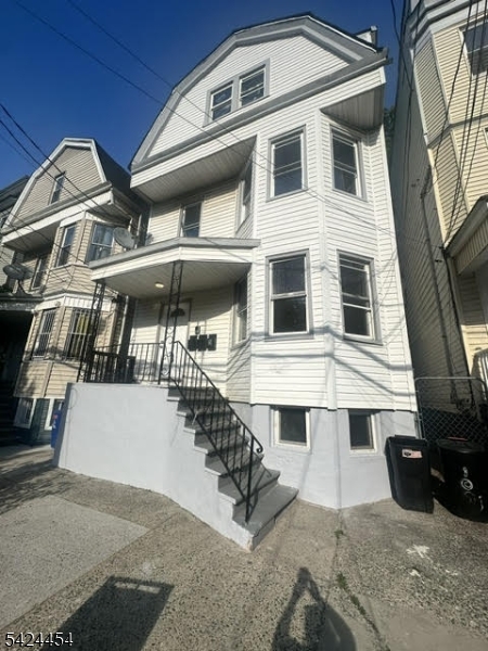 102 S 12Th St 1 Property Photo 1
