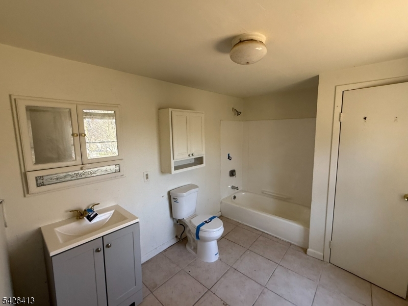 15 River Dr Property Photo 10