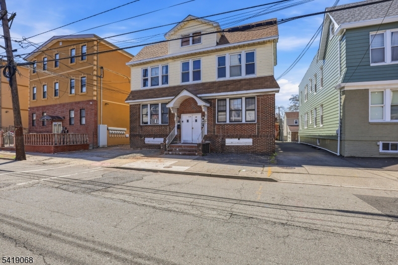 124 Paine Ave Property Photo 3