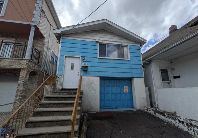 1437 Gehr Pl Property Photo 1