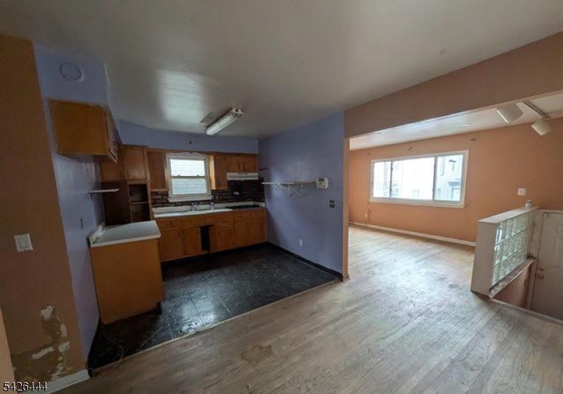 1437 Gehr Pl Property Photo 2