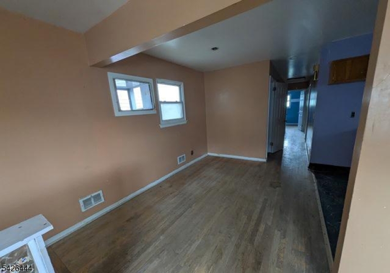 1437 Gehr Pl Property Photo 5