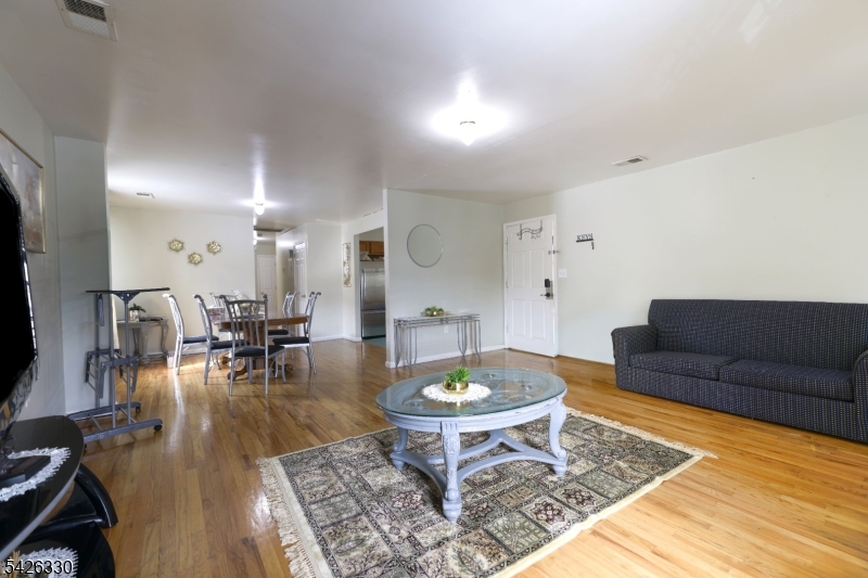 468 Irvine Turner Blvd Property Photo 33