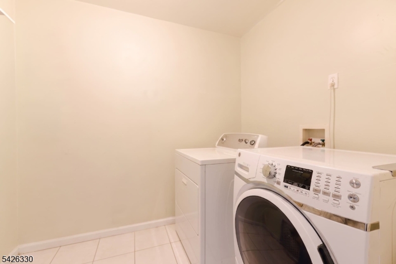 468 Irvine Turner Blvd Property Photo 45