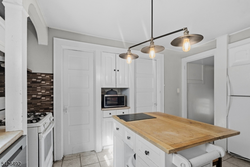 59 W Passaic St Property Photo 12
