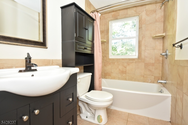 36 Hines Ave Property Photo 20