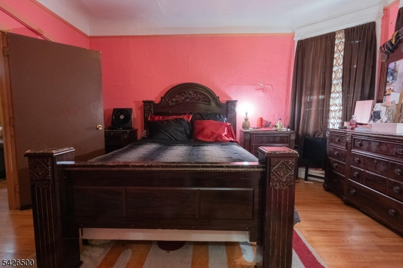 38 Eckert Ave Property Photo 18