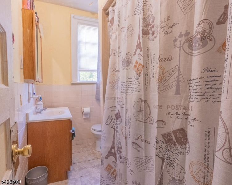 38 Eckert Ave Property Photo 22