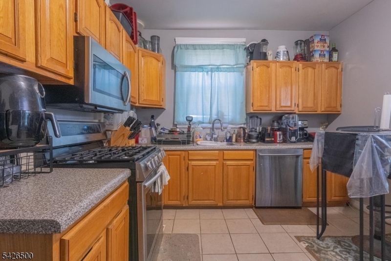 38 Eckert Ave Property Photo 23