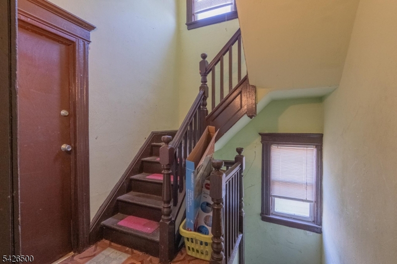 38 Eckert Ave Property Photo 25