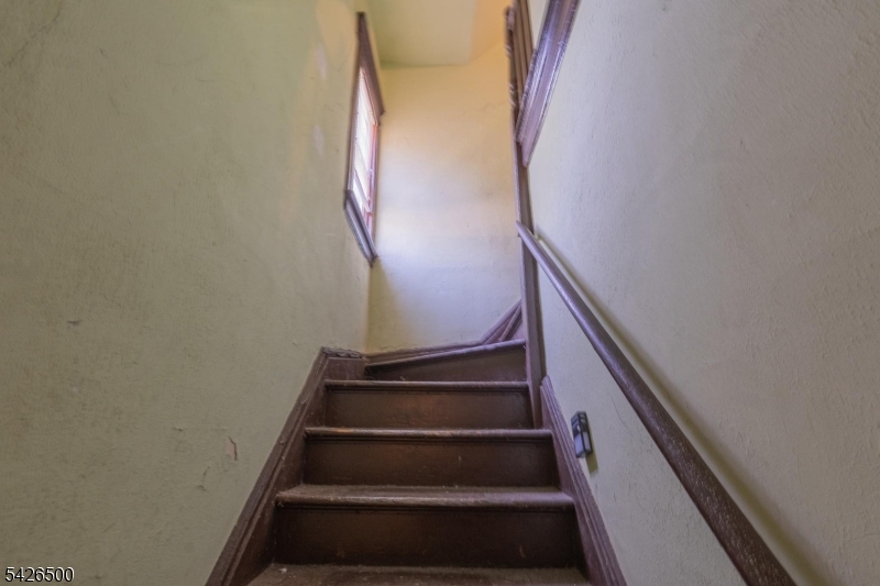 38 Eckert Ave Property Photo 26