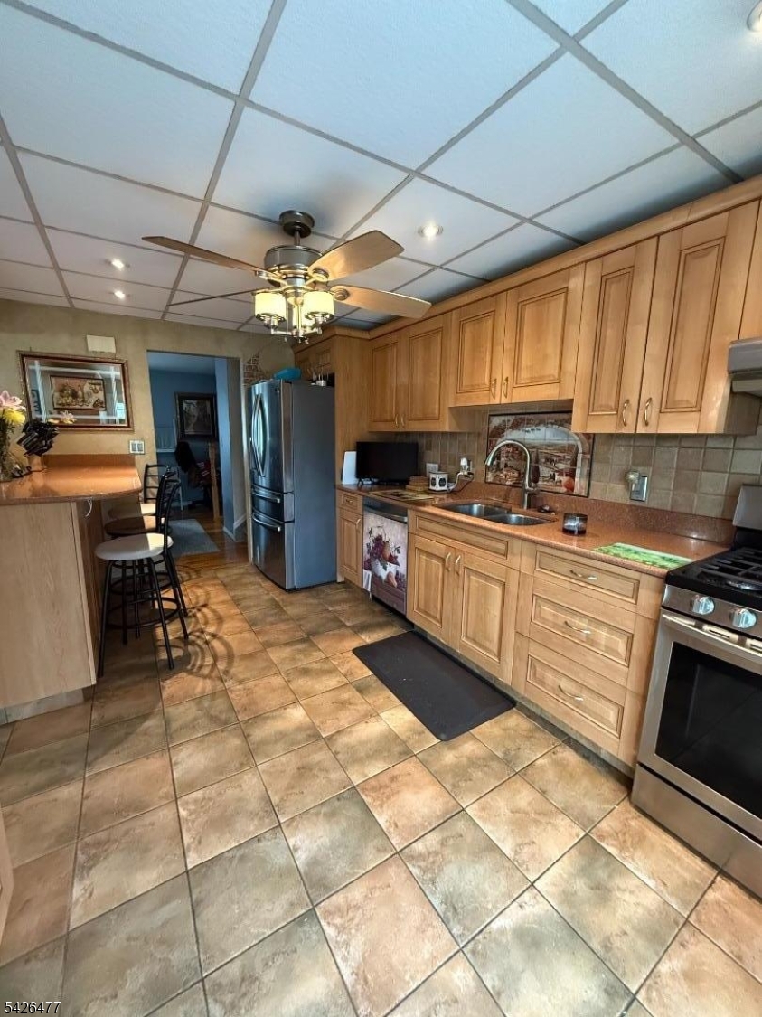 32 Brunswick Dr Property Photo 2