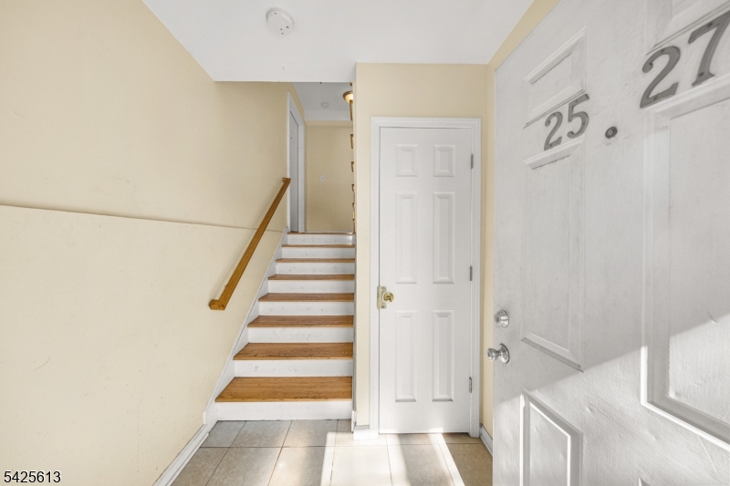 25 Norfolk St Property Photo 3