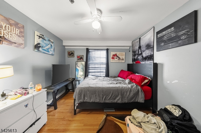 25 Norfolk St Property Photo 22