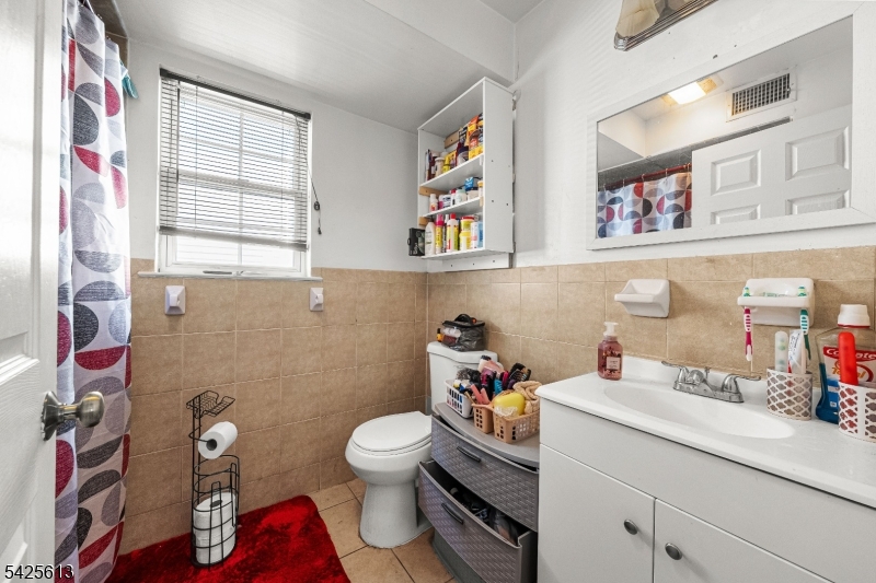 25 Norfolk St Property Photo 26