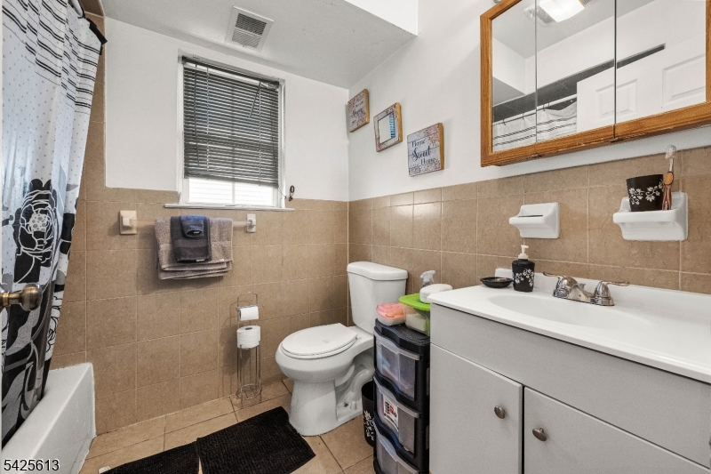 25 Norfolk St Property Photo 28